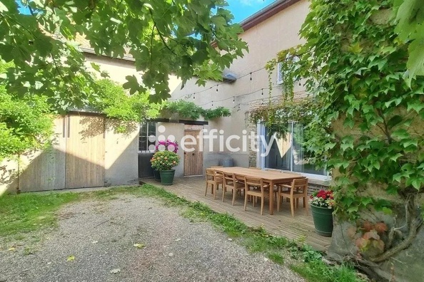 maison 7 pièces - 175m2 à Mâcon (71000)