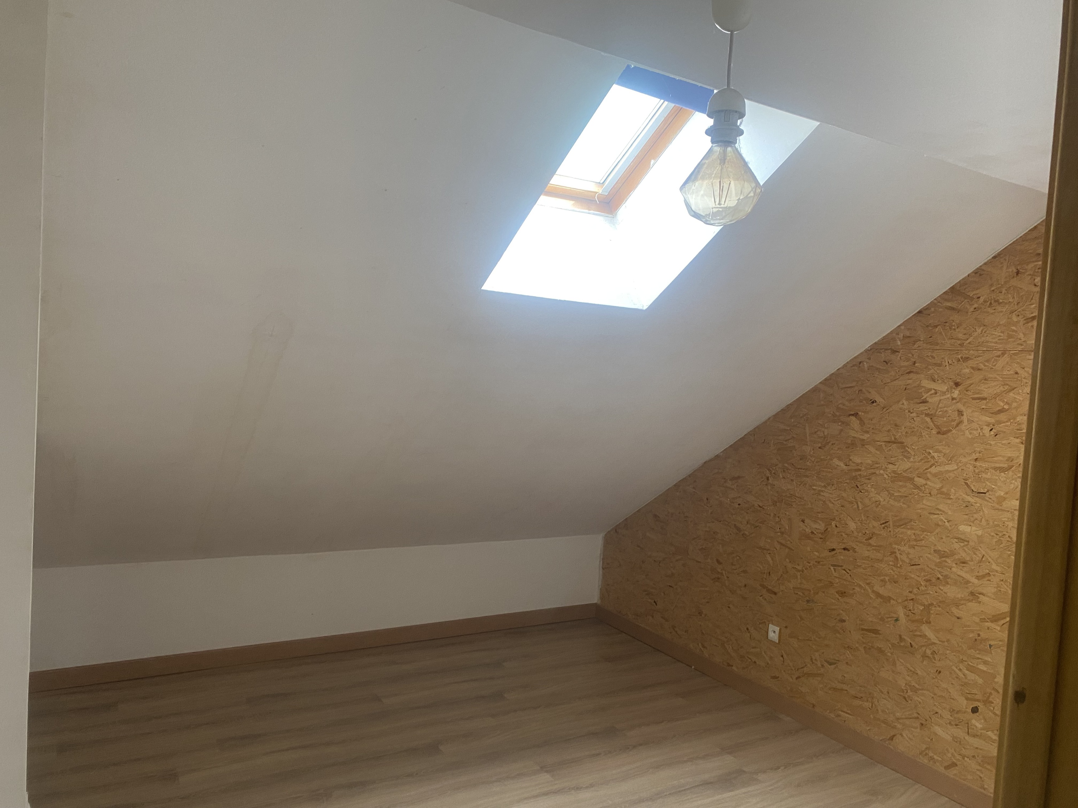 Achat immobilier Appartement 4 pièces  87m2 à Moncey (25870) - Photo n°12