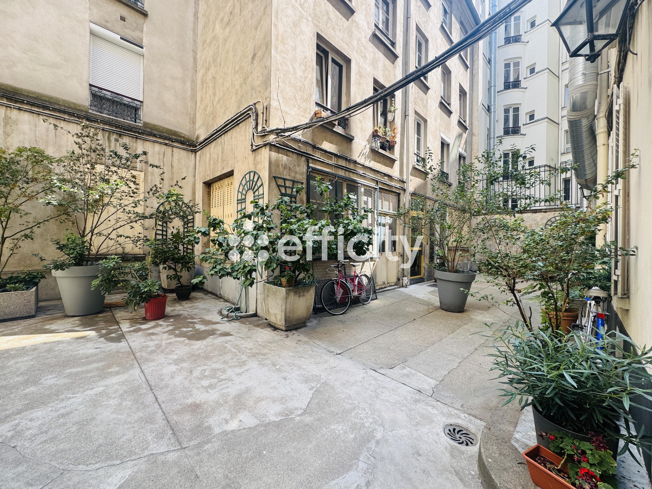 appartement 2 pièces - 41m2 à Paris (75012)
