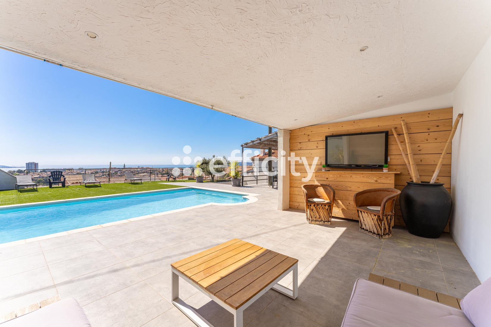 maison 5 pièces - 118m2 à Marseille (13015)