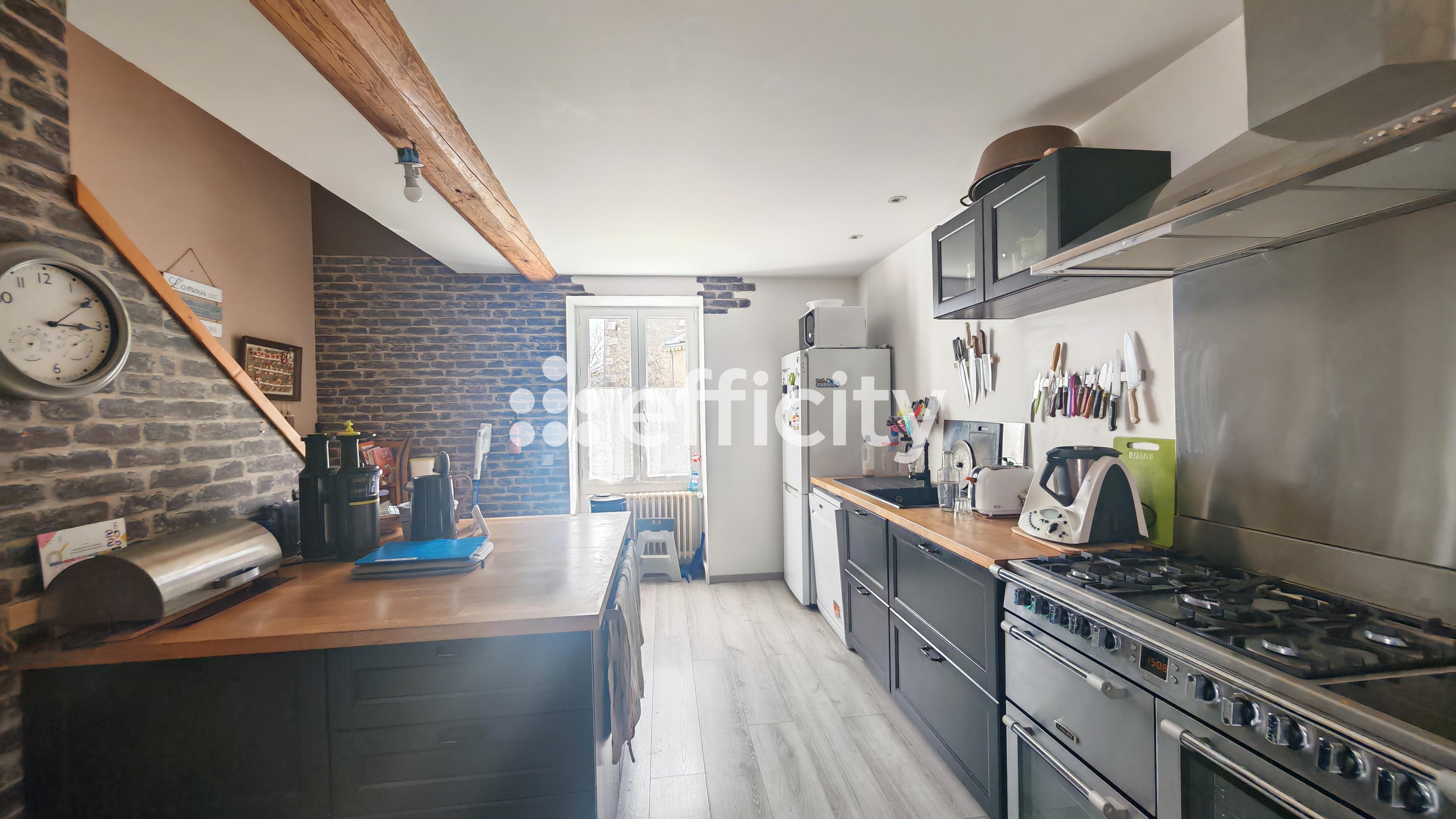 Achat immobilier Maison 5 pièces  146m2 à Villages du Lac de Paladru (38850) - Photo n°17