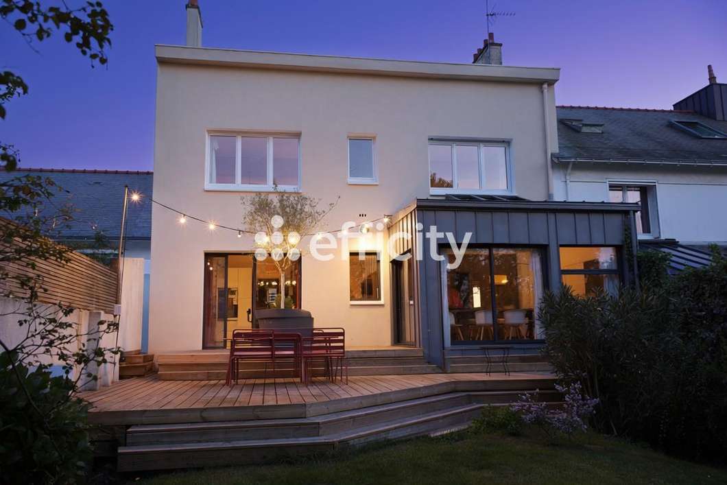 Achat immobilier Maison 9 pièces  246m2 à Nantes (44000) - Photo n°7
