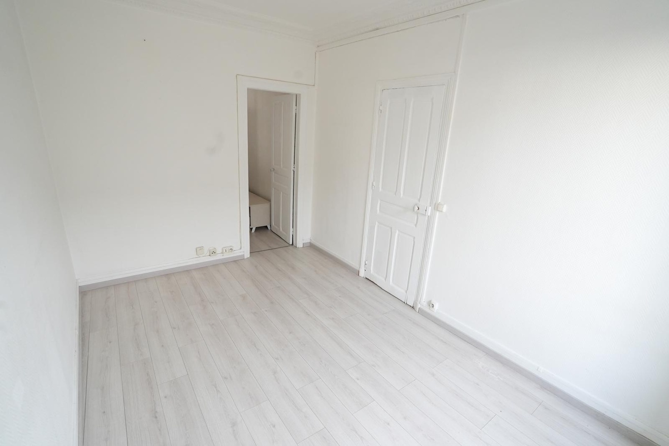 Achat immobilier Appartement 2 pièces  35m2 à Courbevoie (92400) - Photo n°4