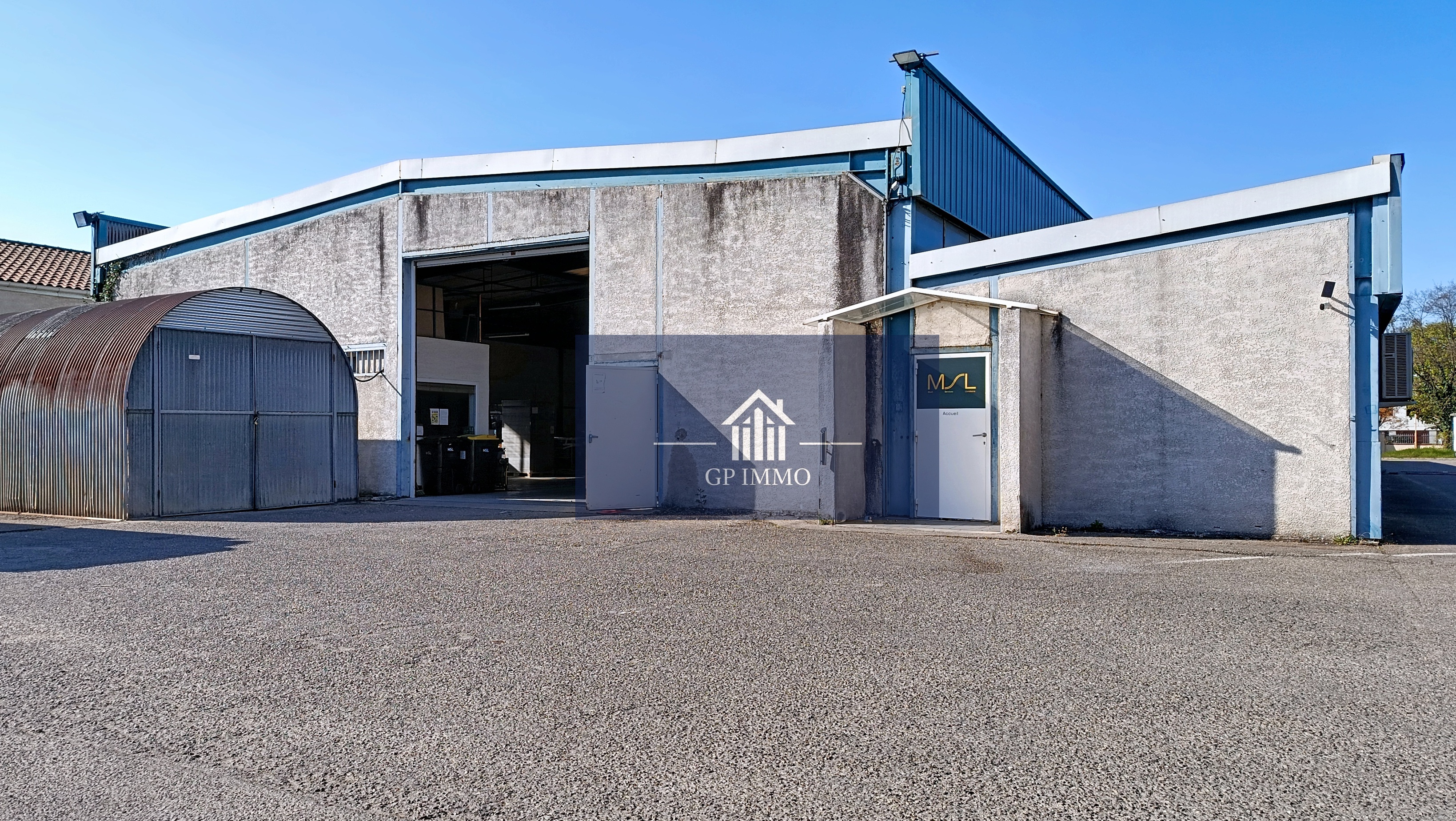 Achat immobilier Local commercial   5249m2 à Décines-Charpieu (69150) - Photo n°1