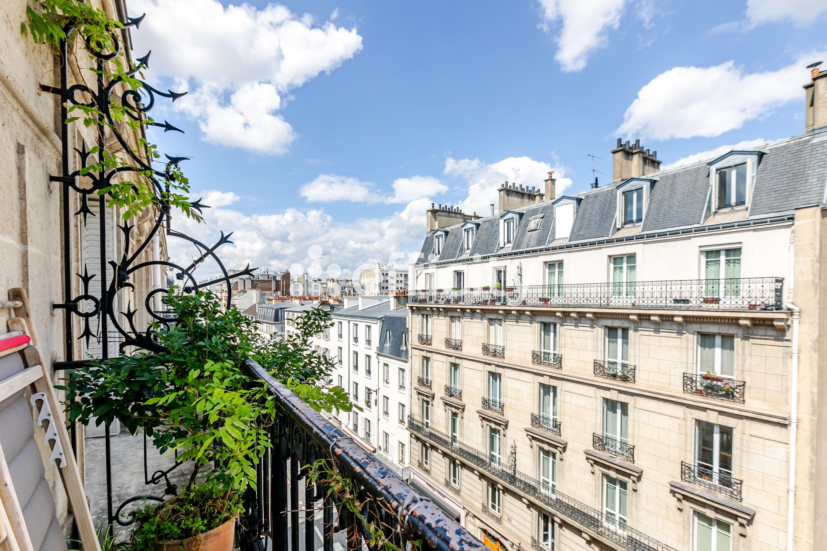 appartement 2 pièces - 40m2 à Paris (75015)