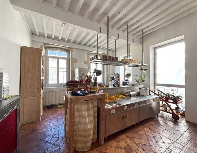 Achat immobilier Maison 11 pièces  265m2 à Pont-Saint-Esprit (30130) - Photo n°5