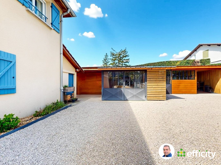 Achat immobilier Maison 7 pièces  232m2 à Montmerle-sur-Saône (01090) - Photo n°11