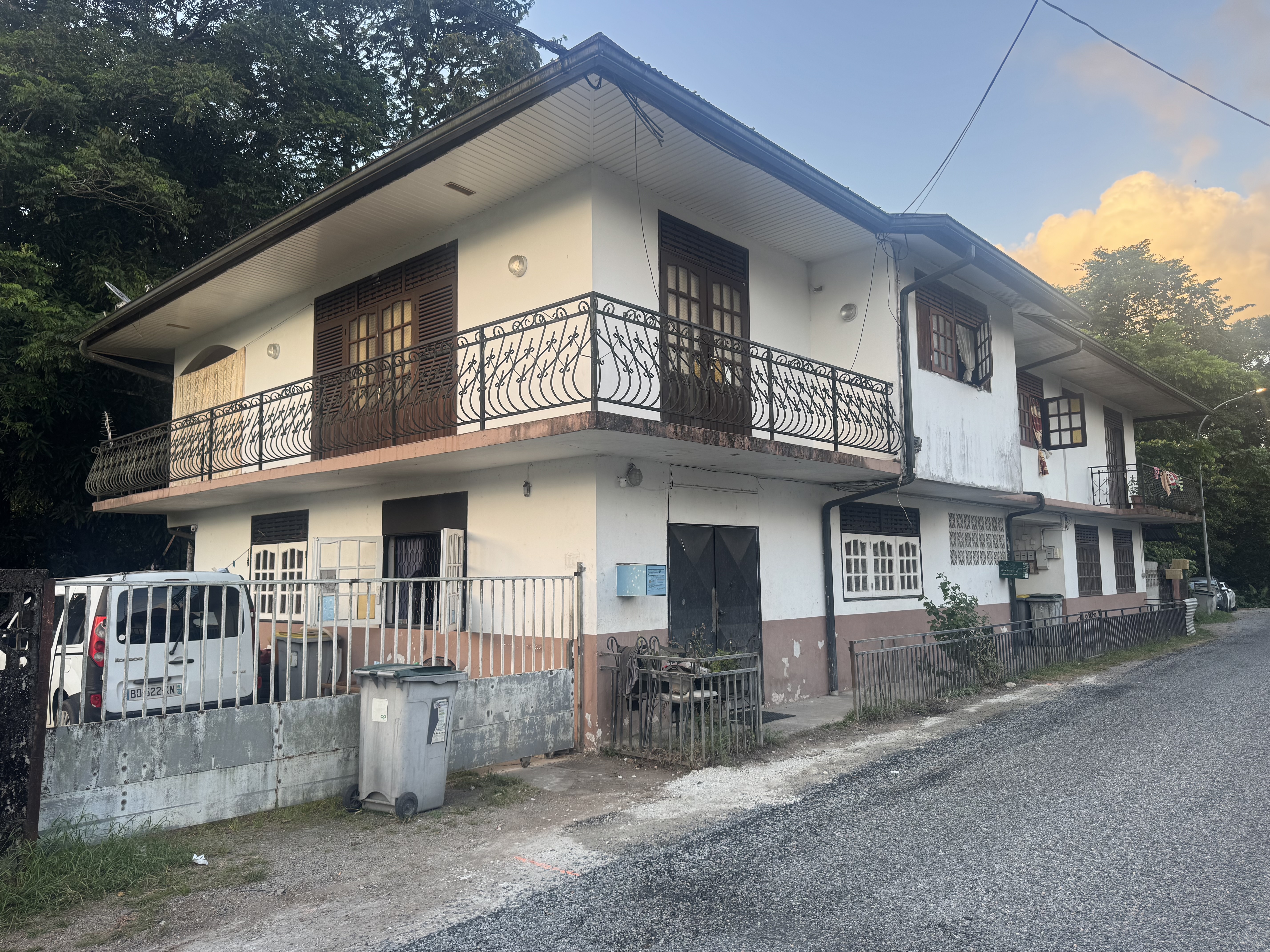 Immeuble 10 pièces 370 m² · à Matoury · 370 m² · 613 000 €