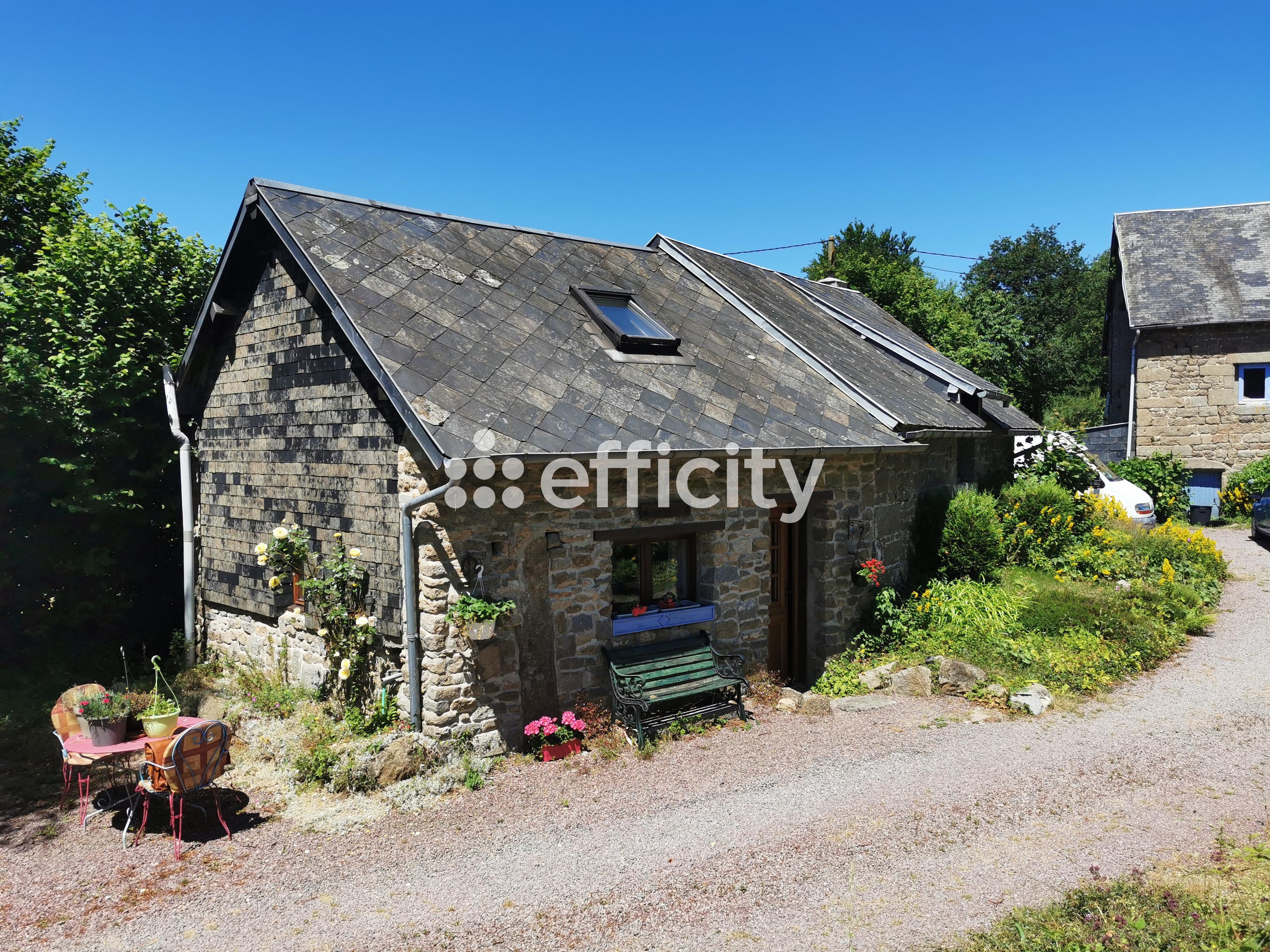 Achat immobilier Maison 14 pièces  340m2 à Saint-Michel-de-Montjoie (50670) - Photo n°48