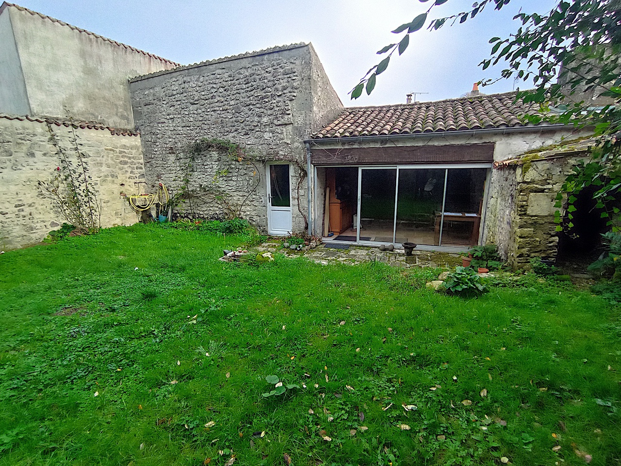 Achat immobilier Maison 2 pièces  50m2 à Talmont-sur-Gironde (17120) - Photo n°5