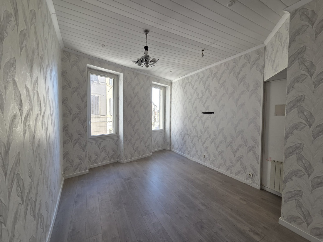 appartement 1 pièces - 33m2 à Marseille (13004)