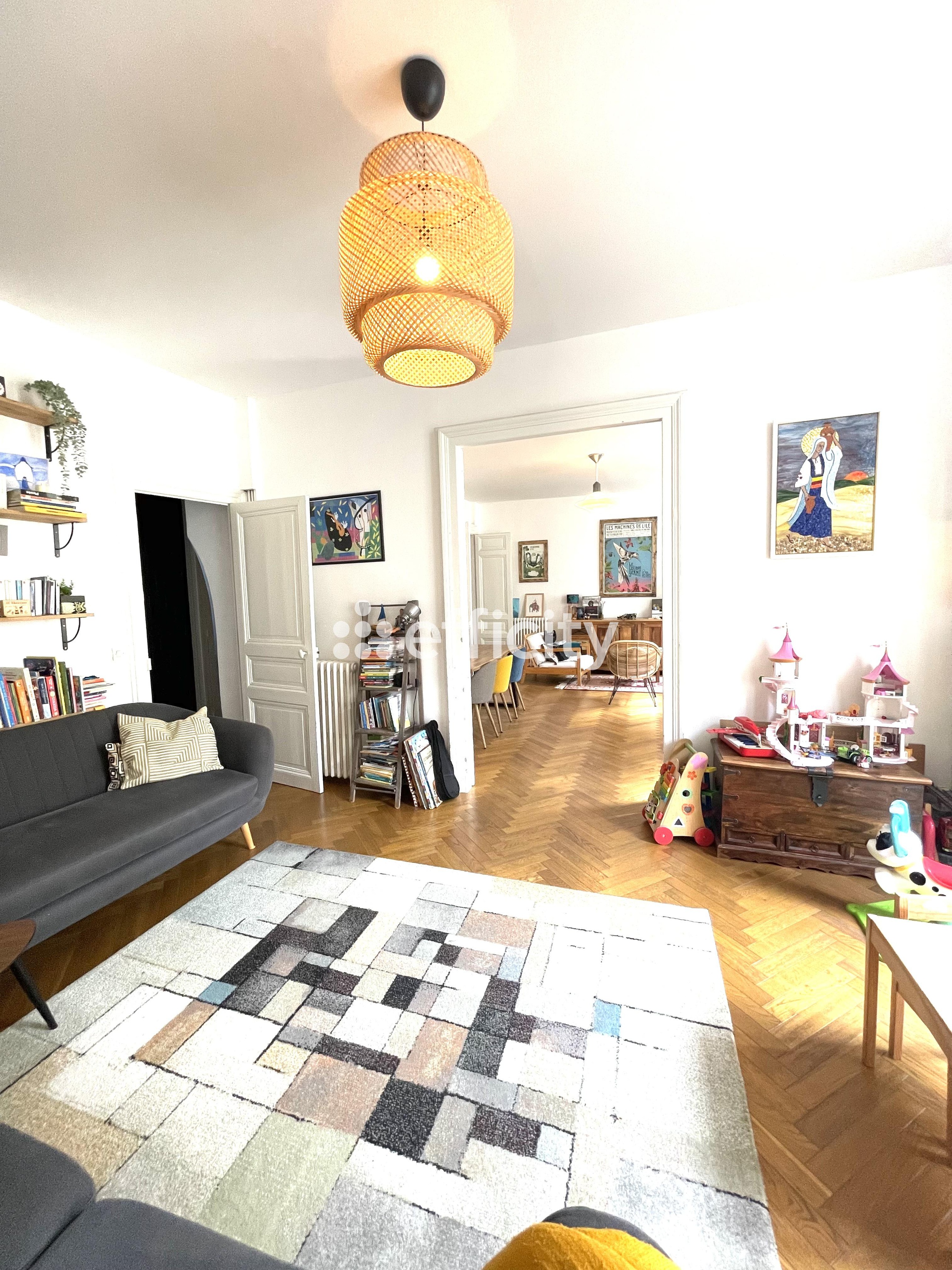 Achat immobilier Appartement 6 pièces  152m2 à Nantes (44000) - Photo n°4