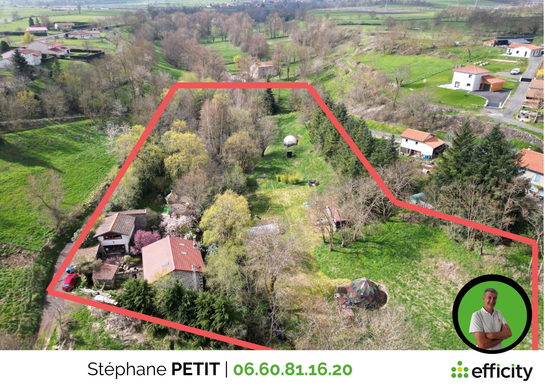 Achat immobilier Maison 8 pièces  312m2 à Sanssac-l'Église (43320) - Photo n°1