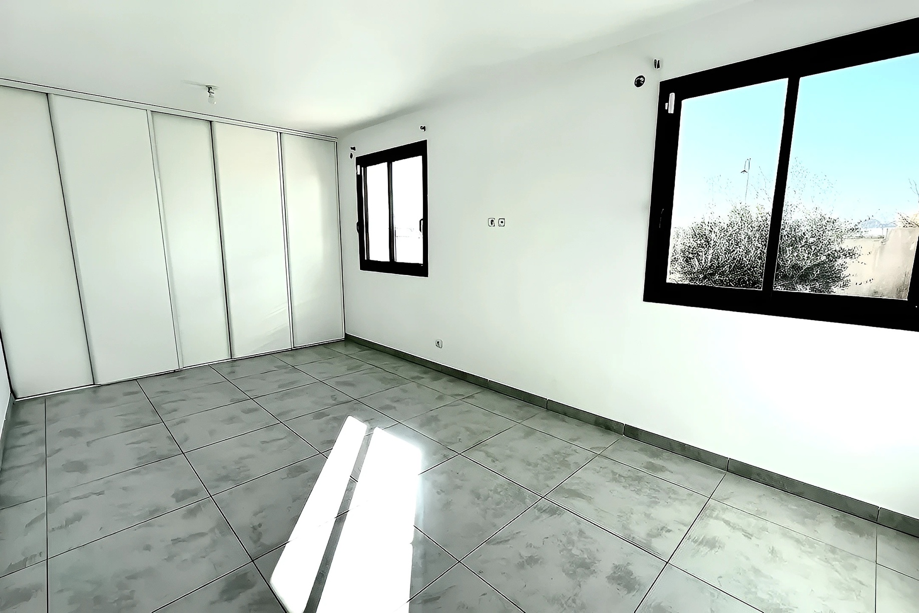 Achat immobilier Maison 5 pièces  184m2 à Bernis (30620) - Photo n°8