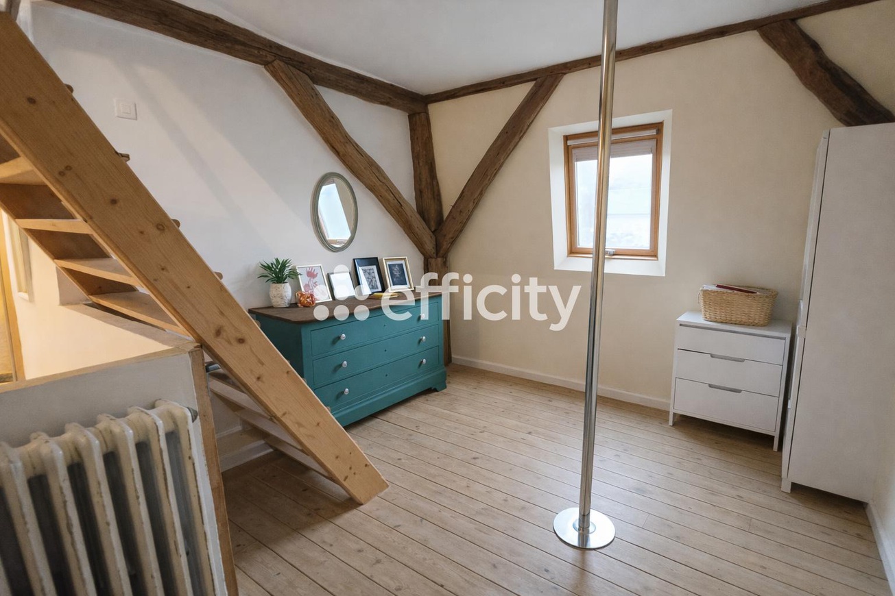 Achat immobilier Maison 8 pièces  208m2 à Neuillé-Pont-Pierre (37360) - Photo n°10