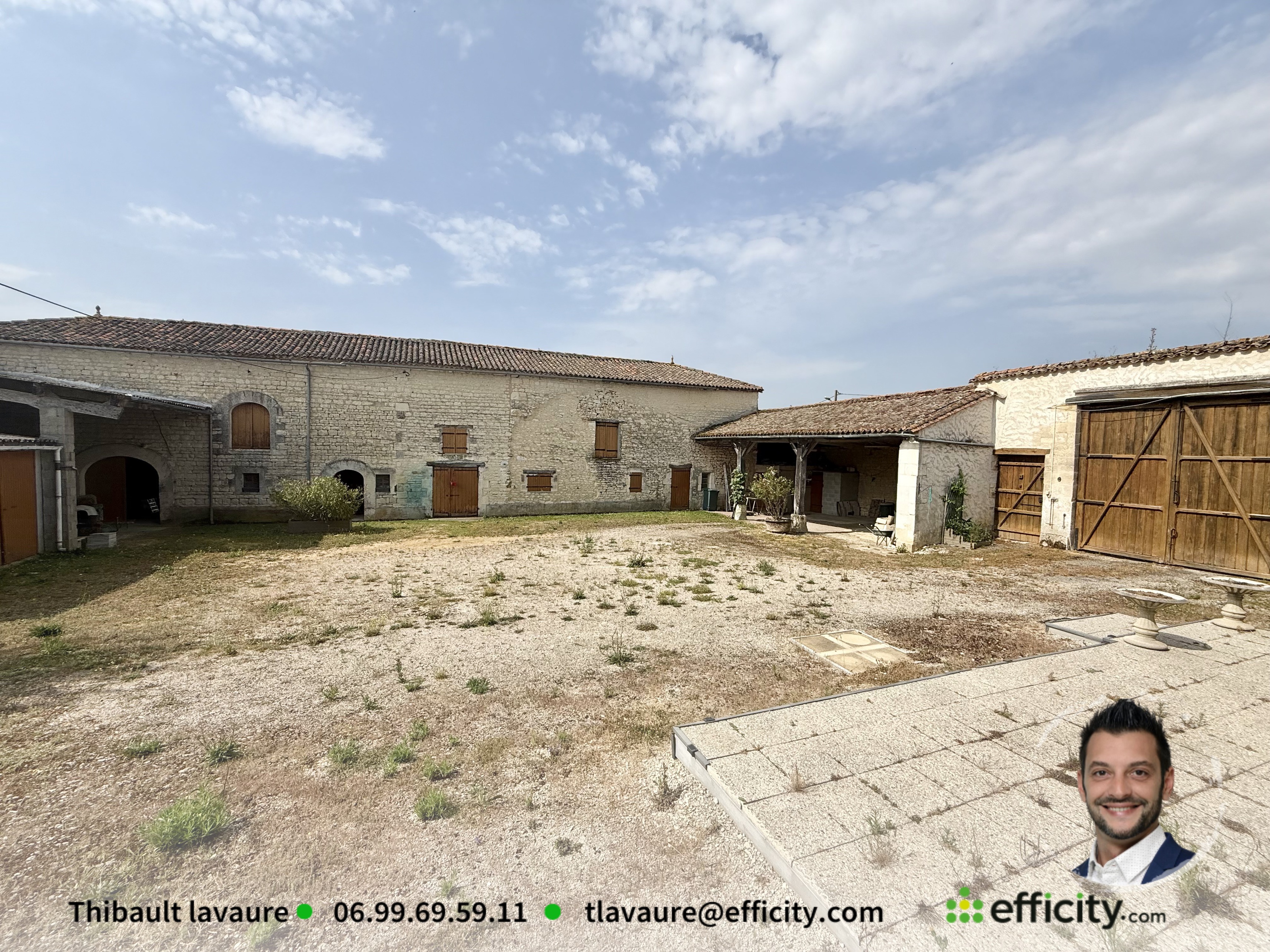 Achat immobilier Maison 6 pièces  193m2 à Rouillac (16170) - Photo n°11