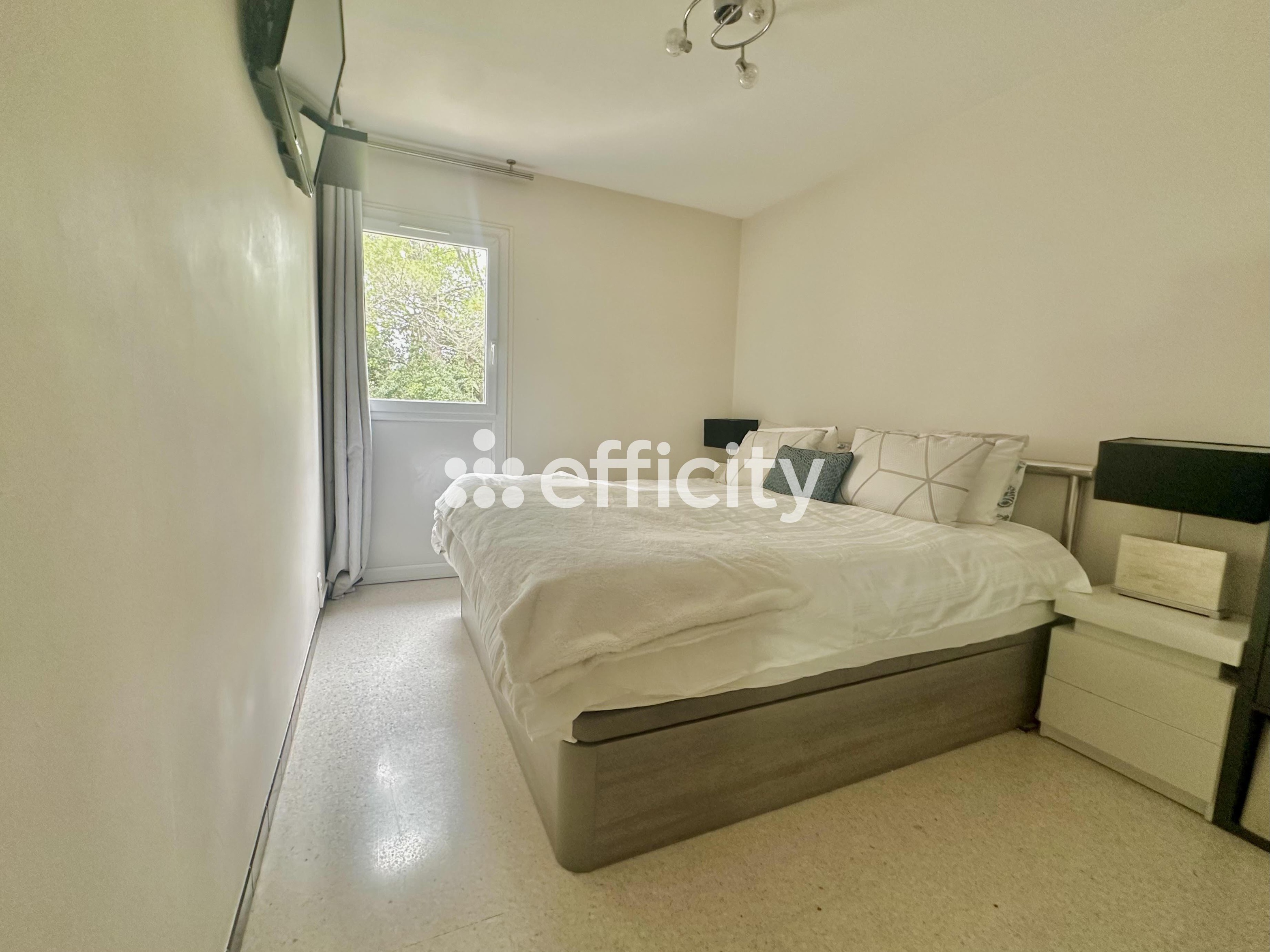 Achat immobilier Appartement 4 pièces  76m2 à Vallauris (06220) - Photo n°12