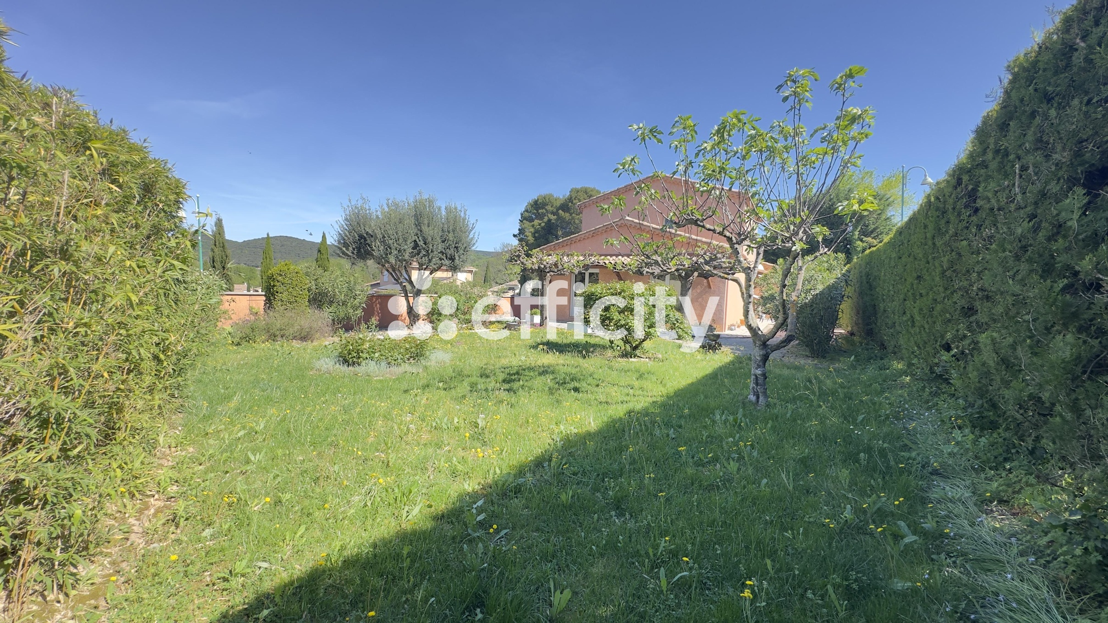 maison 4 pièces - 102m2 à Saint-Laurent-de-Carnols (30200)