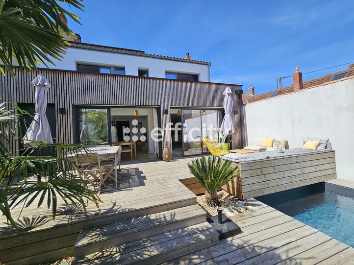 maison 8 pièces - 182m2 à La Rochelle (17000)