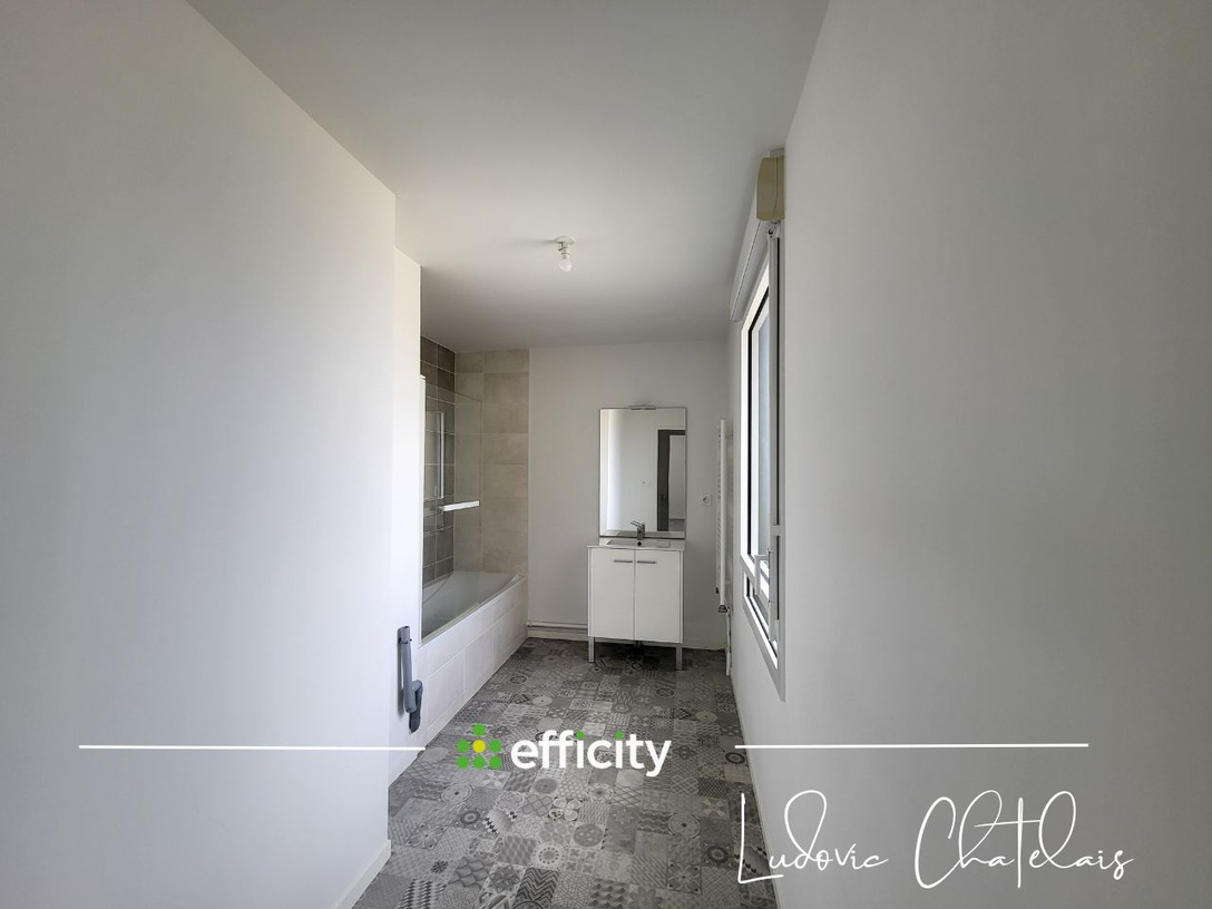 Achat immobilier Appartement 5 pièces  105m2 à Saint-Gilles (35590) - Photo n°13