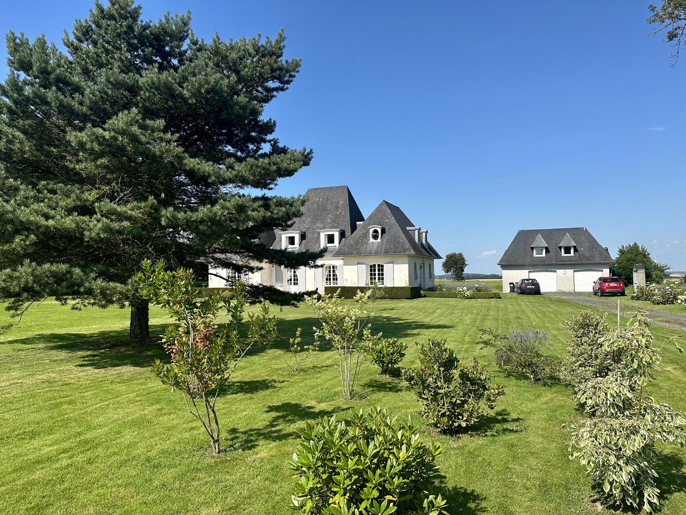 maison 10 pièces - 225m2 à Petit-Caux (76630)