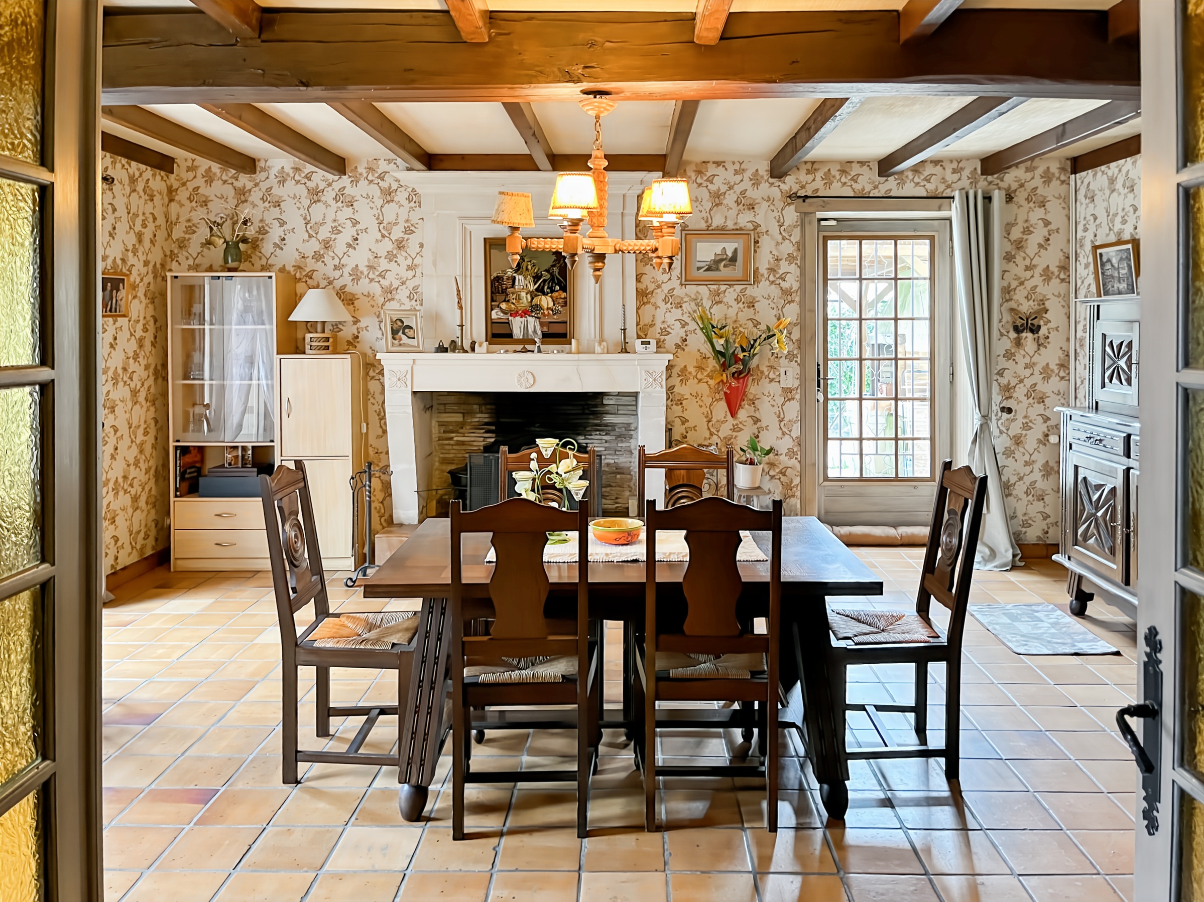 Achat immobilier Maison 9 pièces  183m2 à Chérac (17610) - Photo n°1
