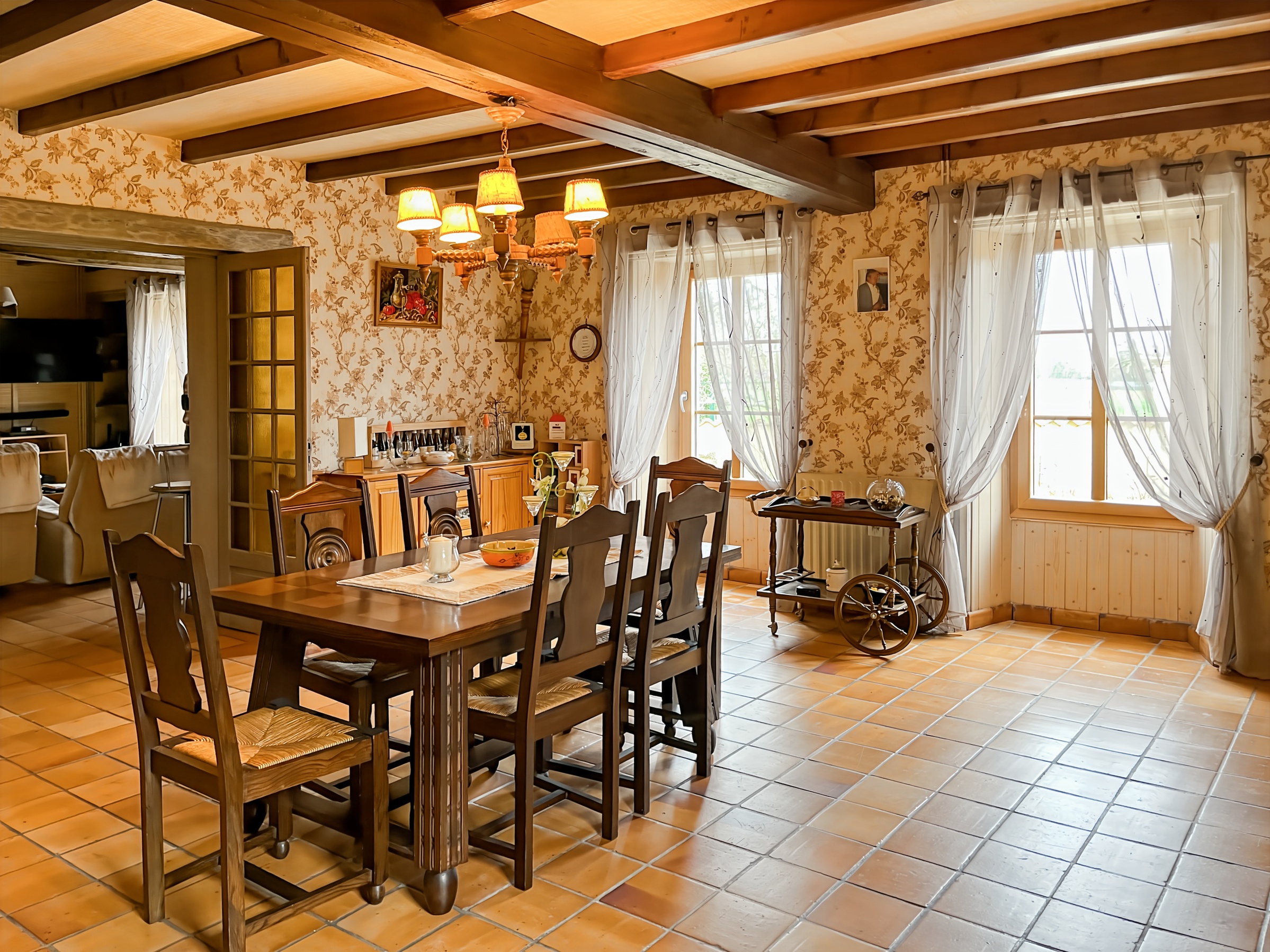 Achat immobilier Maison 9 pièces  183m2 à Chérac (17610) - Photo n°6