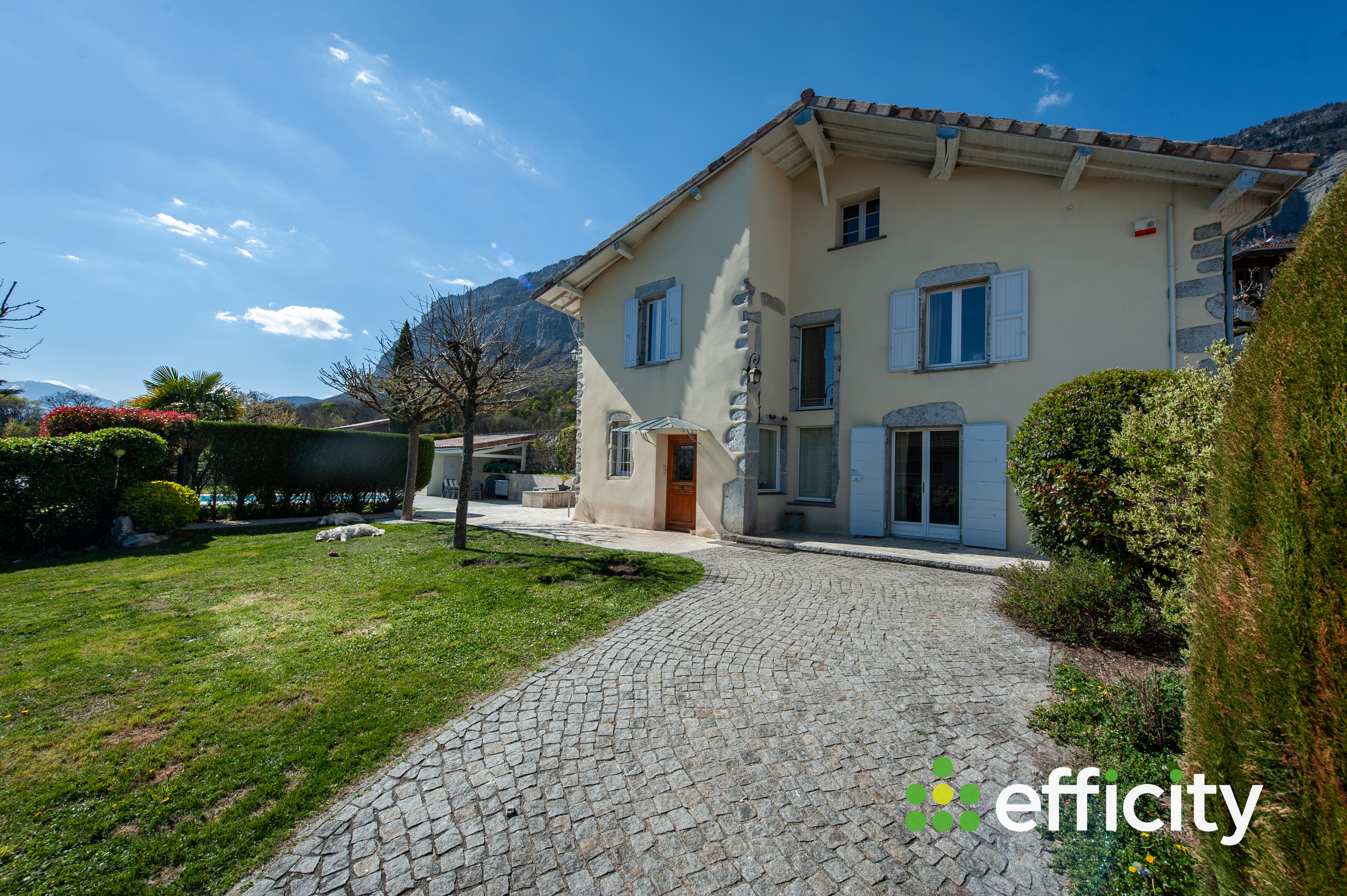 Achat immobilier Maison 6 pièces  147m2 à Biviers (38330) - Photo n°4