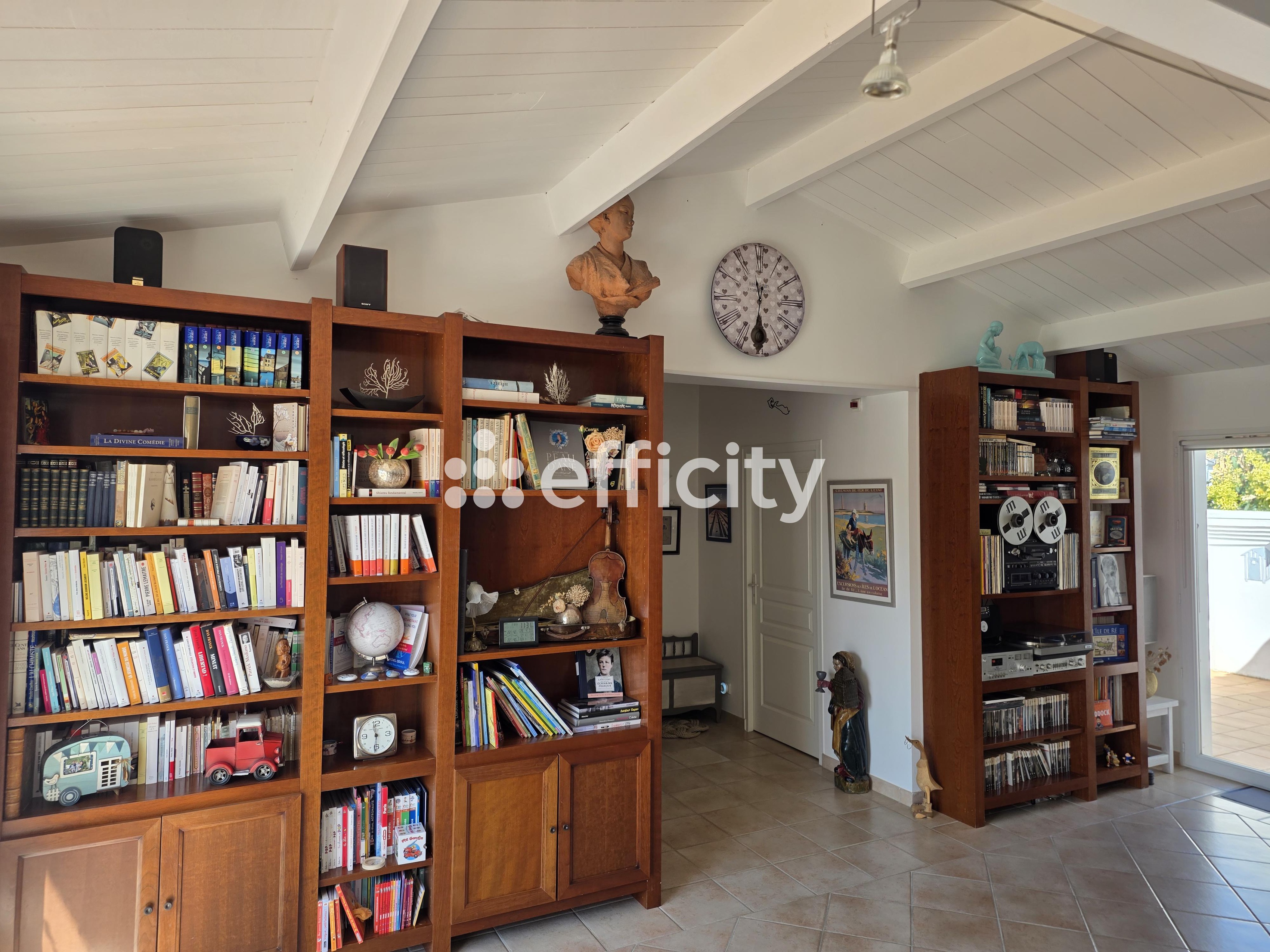 Achat immobilier Maison 5 pièces  173m2 à Sainte-Marie-de-Ré (17740) - Photo n°5