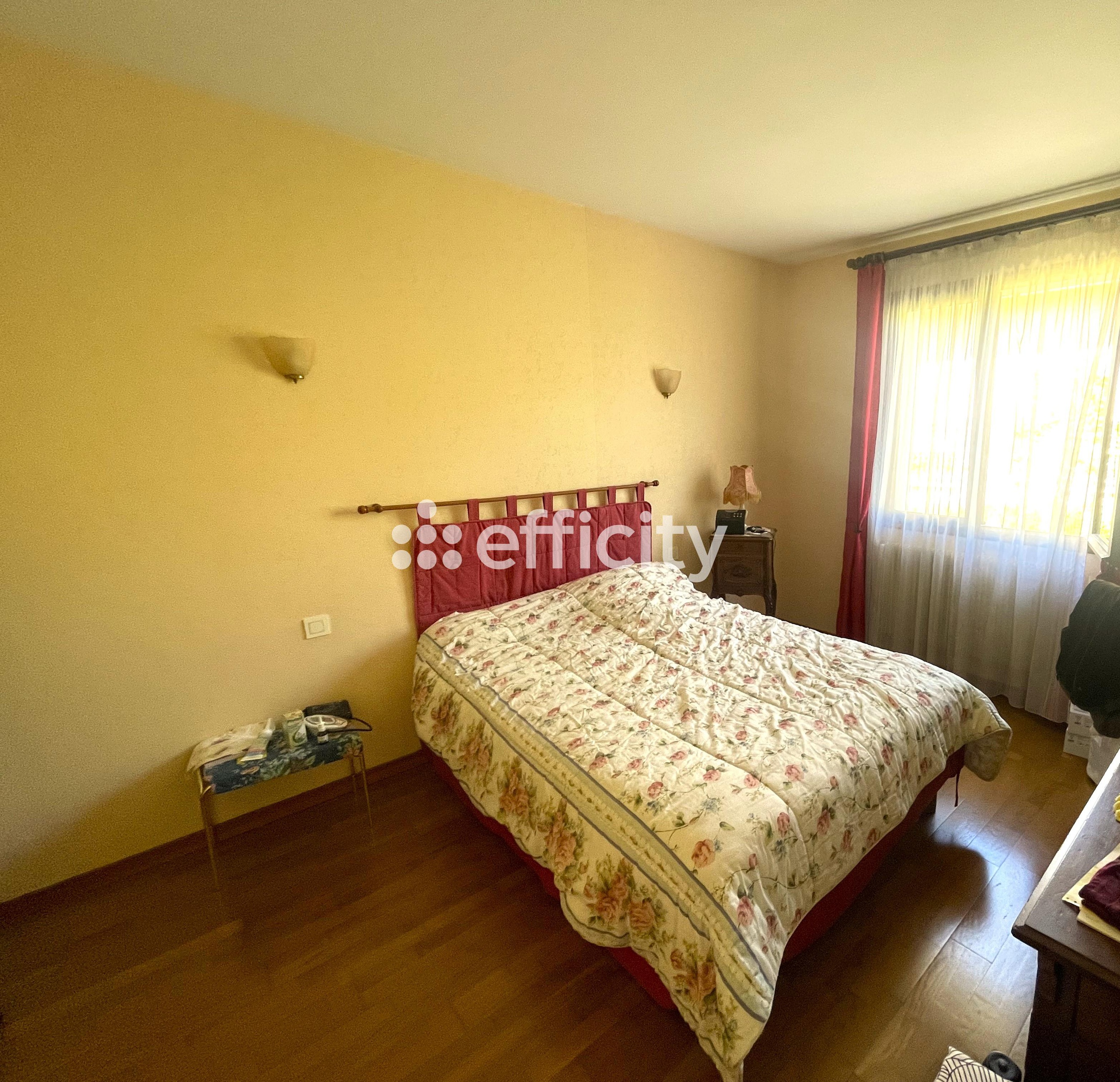 Achat immobilier Maison 5 pièces  138m2 à Blanquefort (33290) - Photo n°9