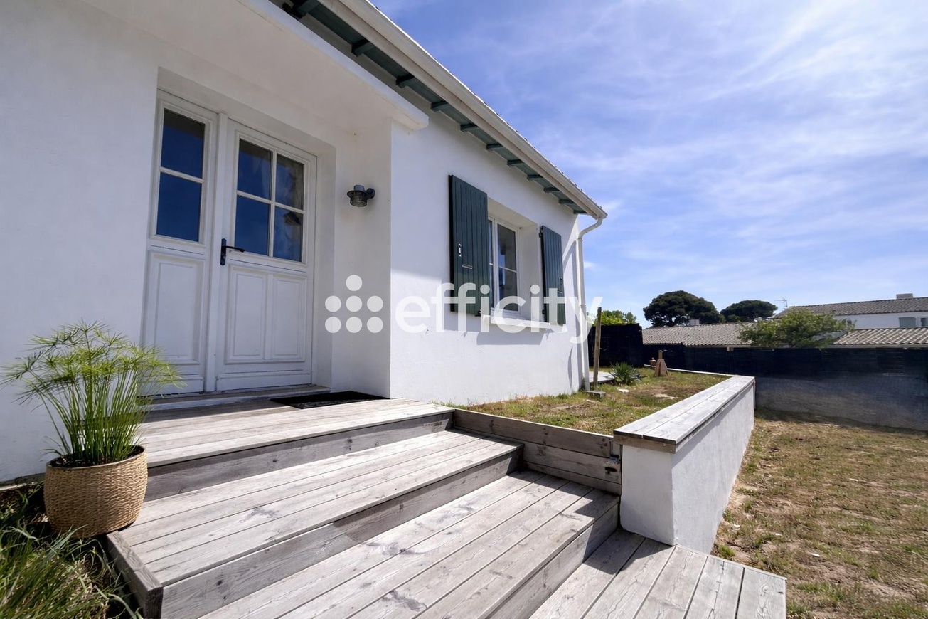 Achat immobilier Maison 4 pièces  108m2 à Rivedoux-Plage (17940) - Photo n°1