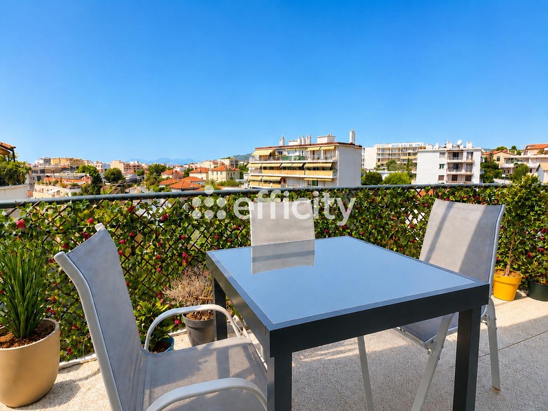 appartement 3 pièces - 66m2 à Antibes (06160)