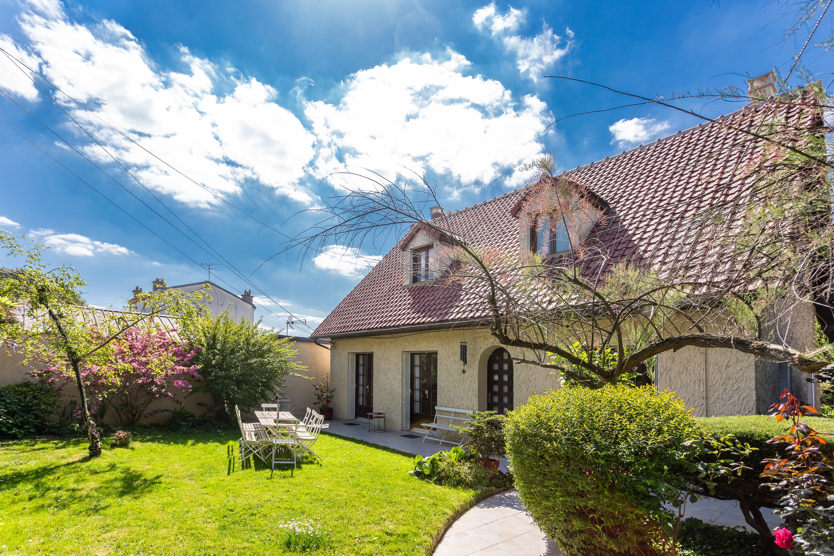 maison 5 pièces - 200m2 à Bagnolet (93170)