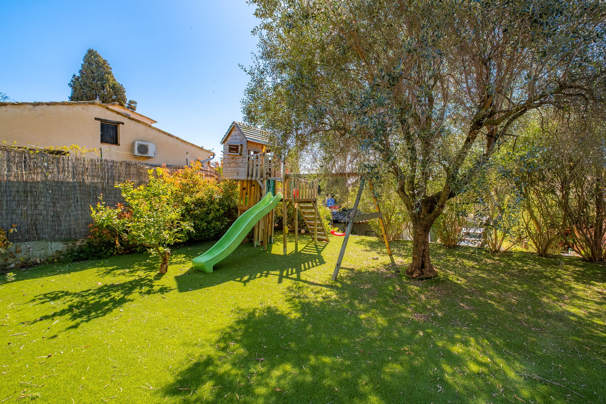 Achat immobilier Maison 8 pièces  195m2 à Peymeinade (06530) - Photo n°16