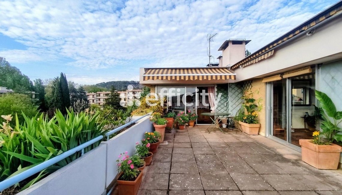 Achat immobilier Appartement 4 pièces  98m2 à Aix-en-Provence (13100) - Photo n°4