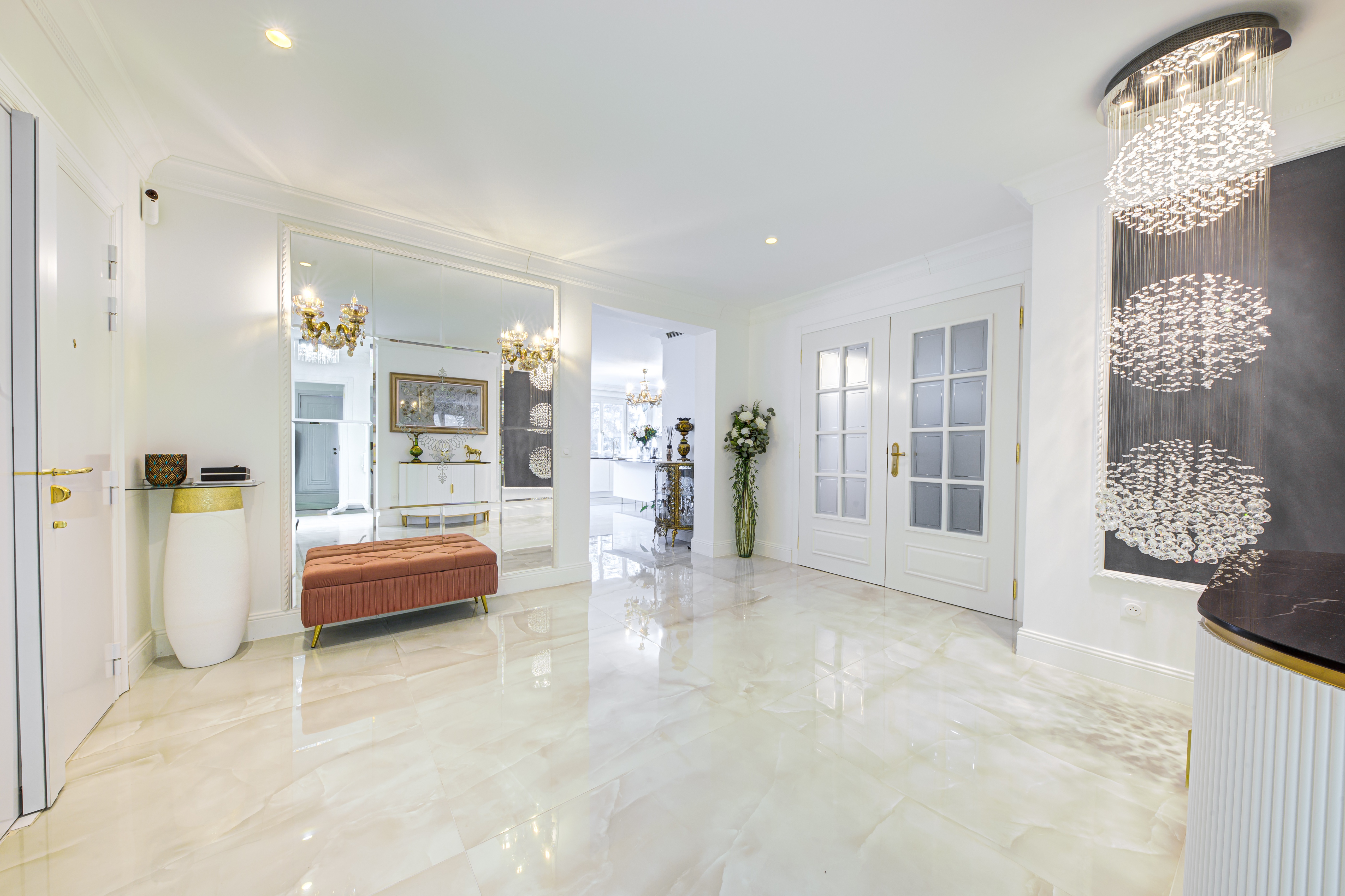 Achat immobilier Appartement 5 pièces  158m2 à Paris (75016) - Photo n°12