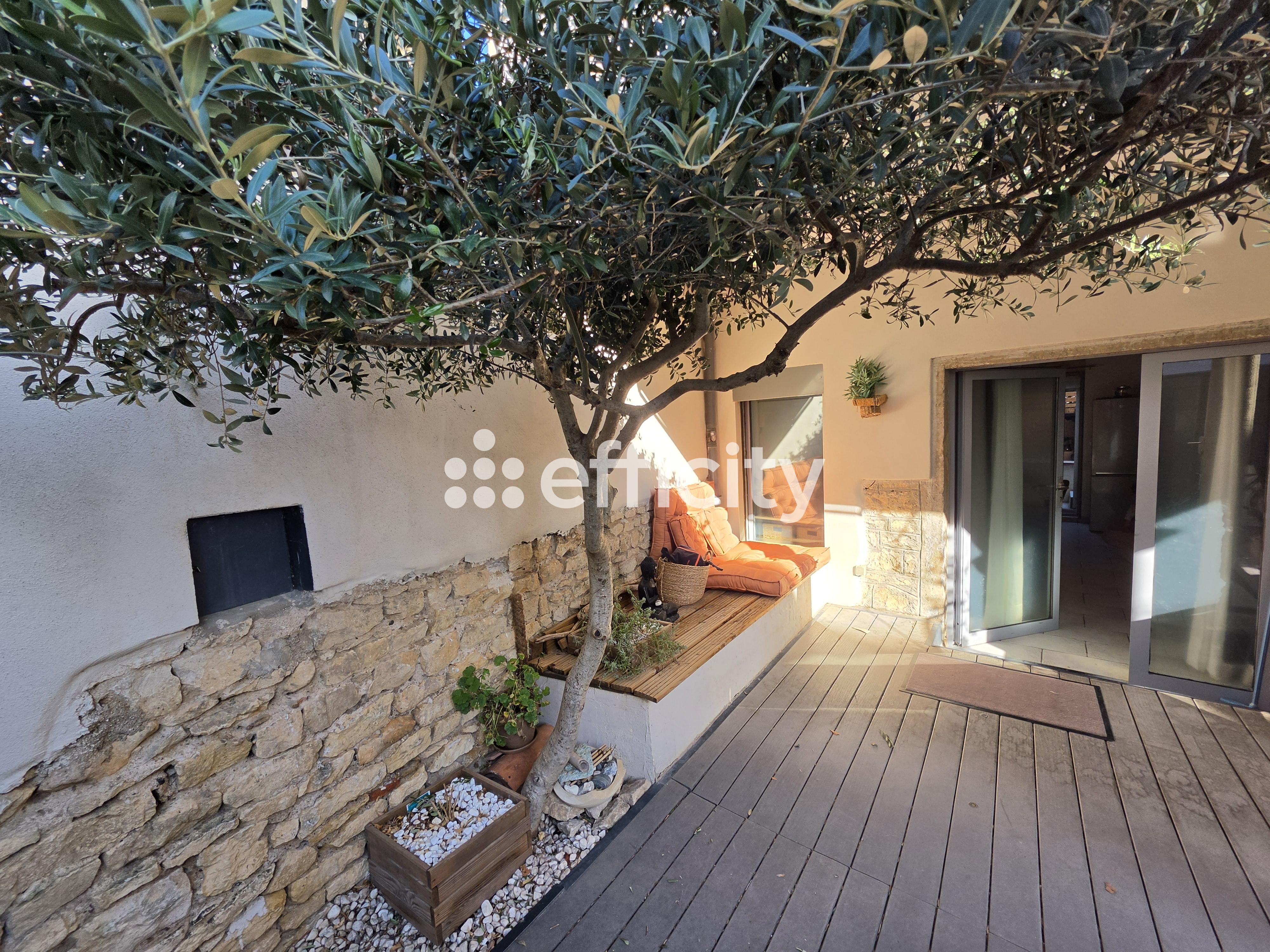 Maison 6 pièces 162 m² · à Chazay-d'Azergues · 162 m² · 435 000 €