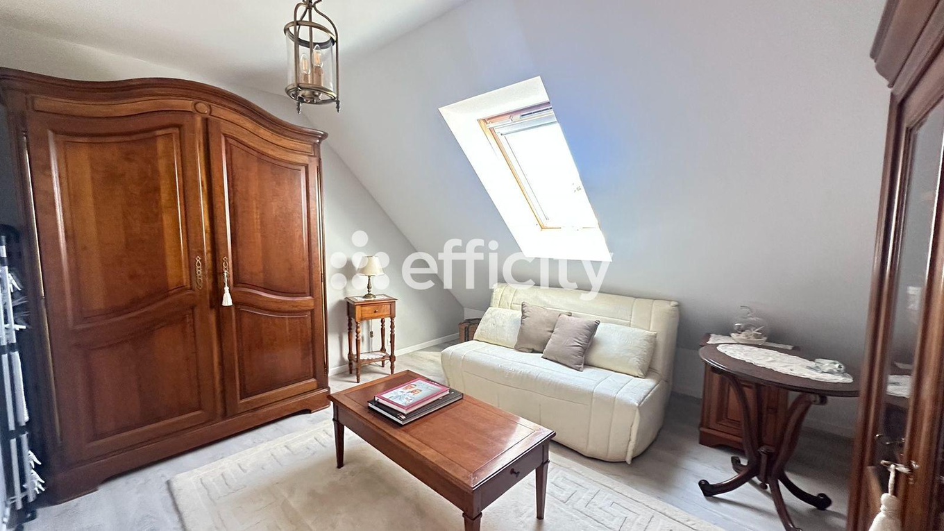 Achat immobilier Maison 6 pièces  160m2 à Saint-Cyr-sur-Loire (37540) - Photo n°12