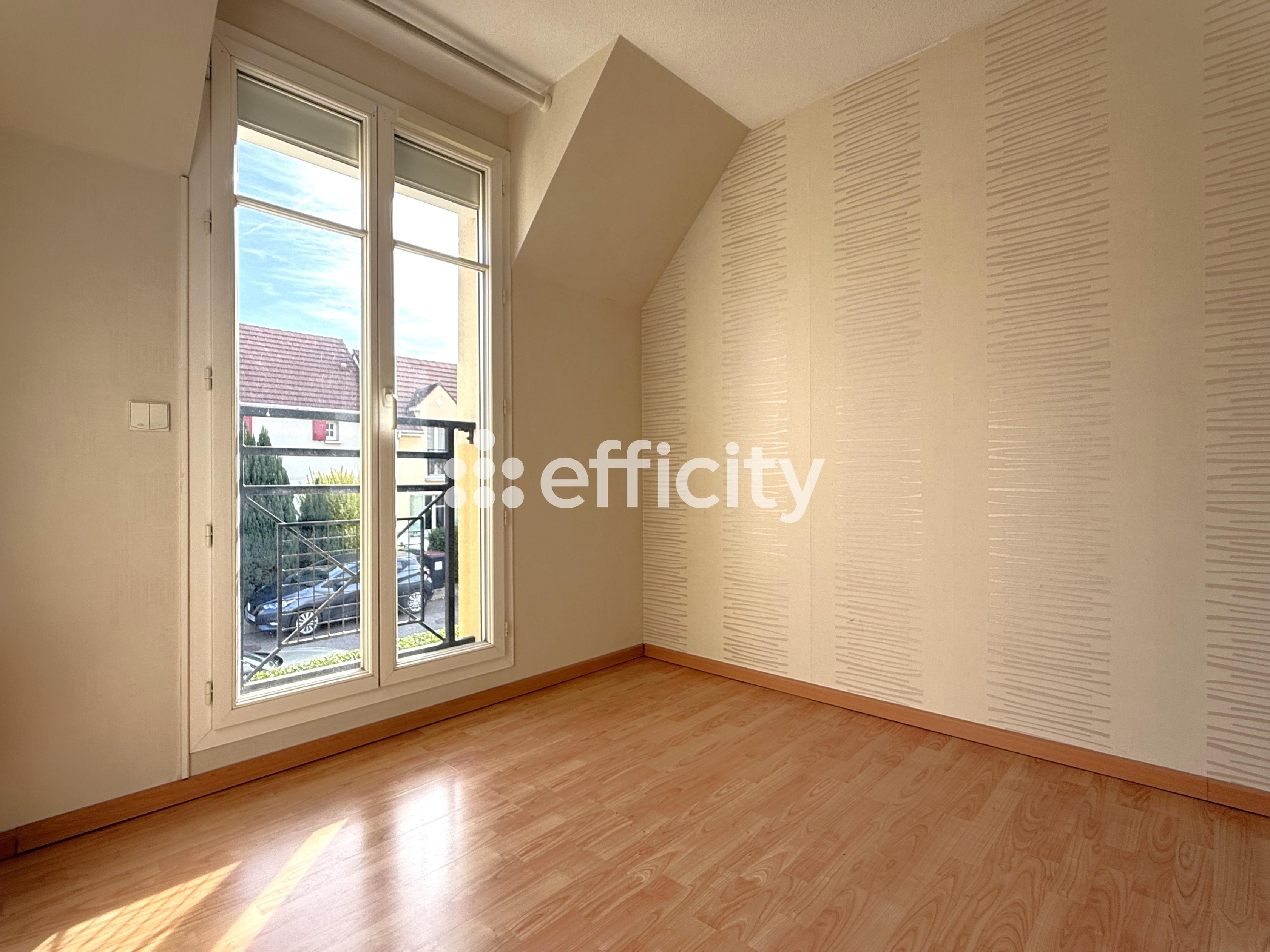 Achat immobilier Maison 5 pièces  105m2 à La Queue-en-Brie (94510) - Photo n°9