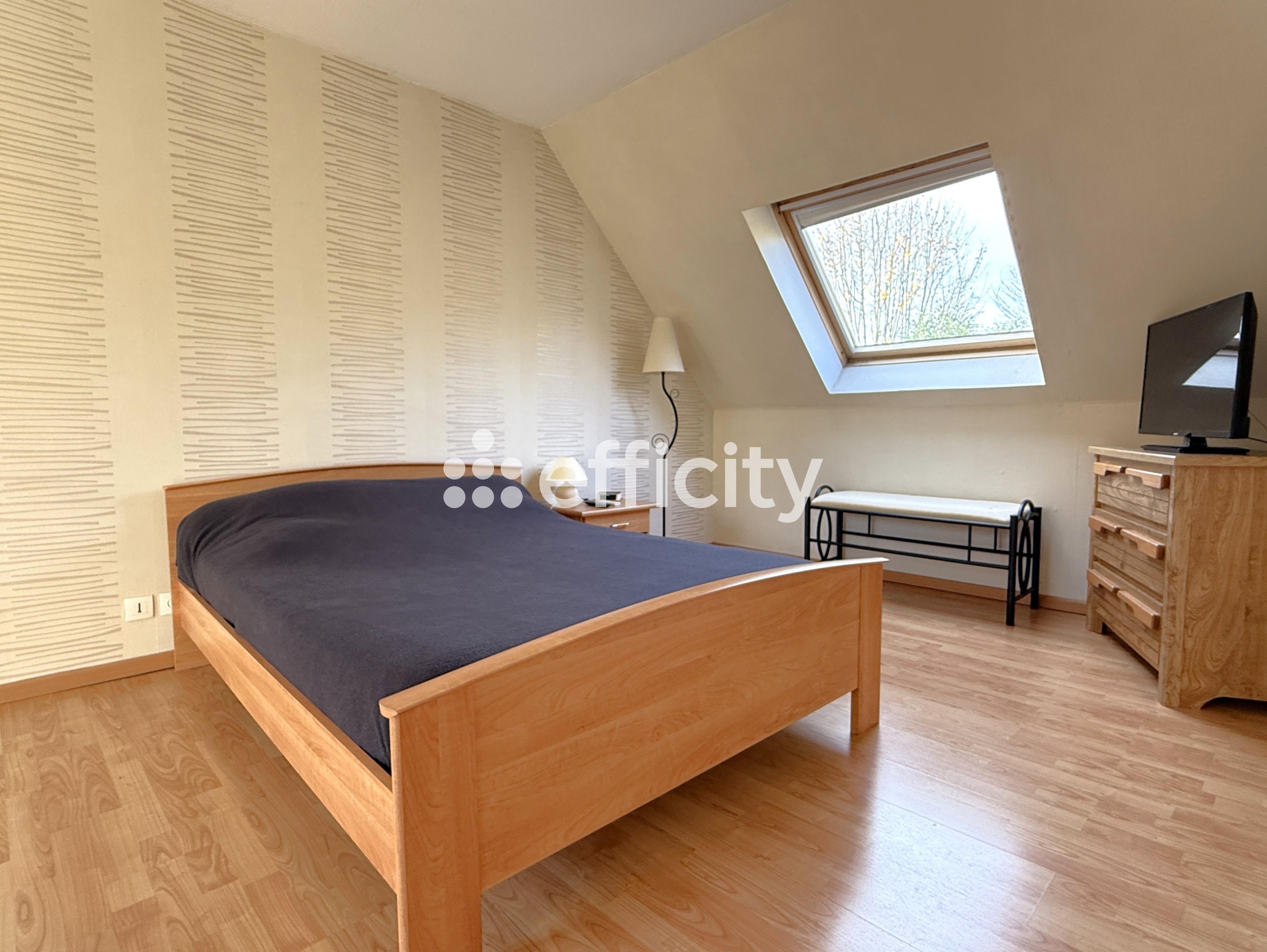 Achat immobilier Maison 5 pièces  105m2 à La Queue-en-Brie (94510) - Photo n°8