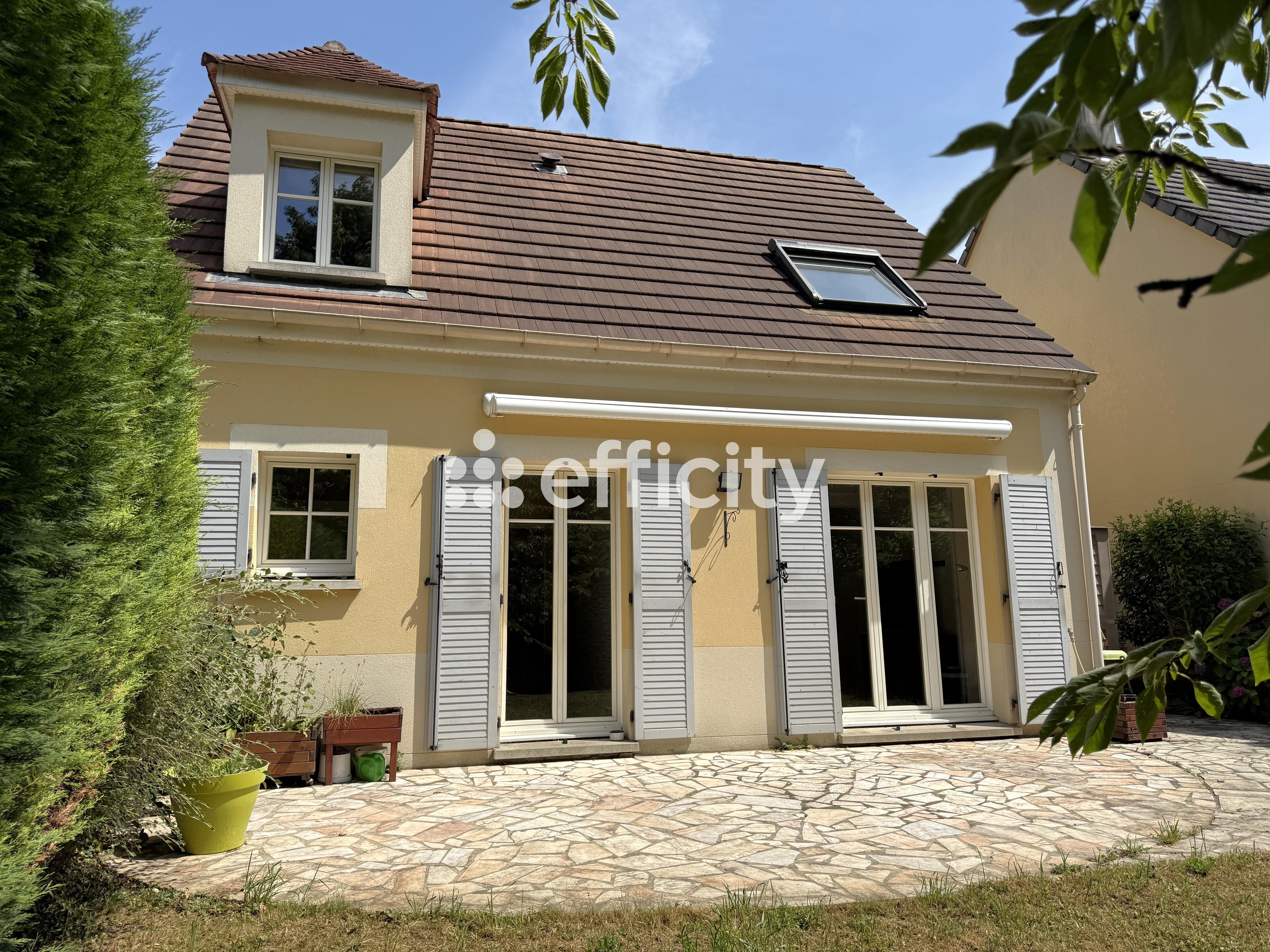 maison 5 pièces - 105m2 à La Queue-en-Brie (94510)