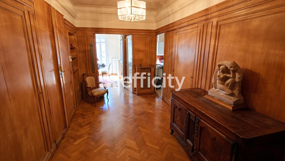 Achat immobilier Appartement 3 pièces  95m2 à Marseille (13007) - Photo n°1