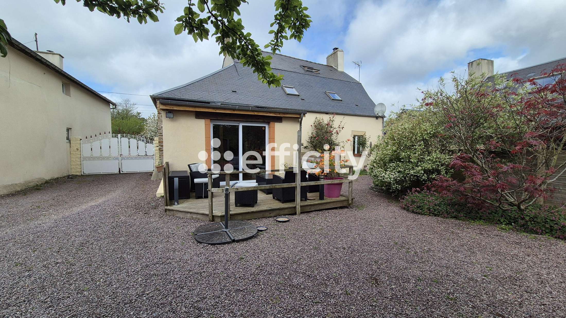 maison 8 pièces - 230m2 à Le Molay-Littry (14330)