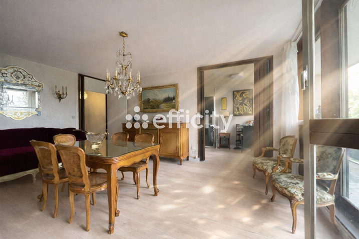 appartement 5 pièces - 105m2 à Versailles (78000)