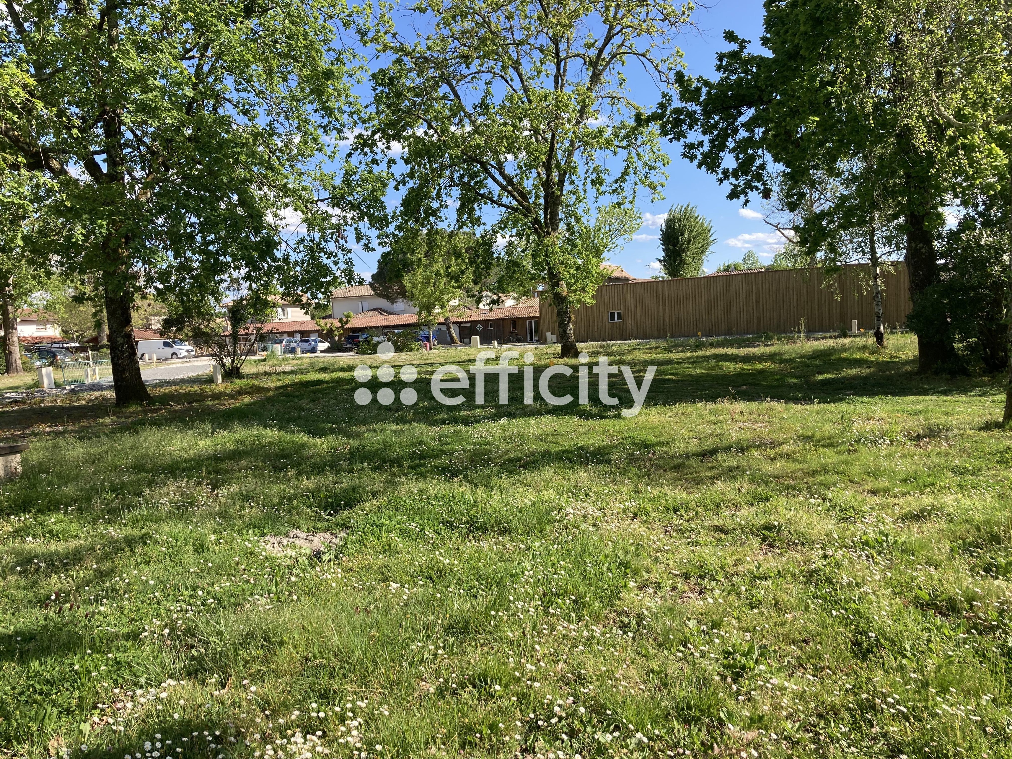 Achat immobilier Terrain   200m2 à Arès (33740) - Photo n°5