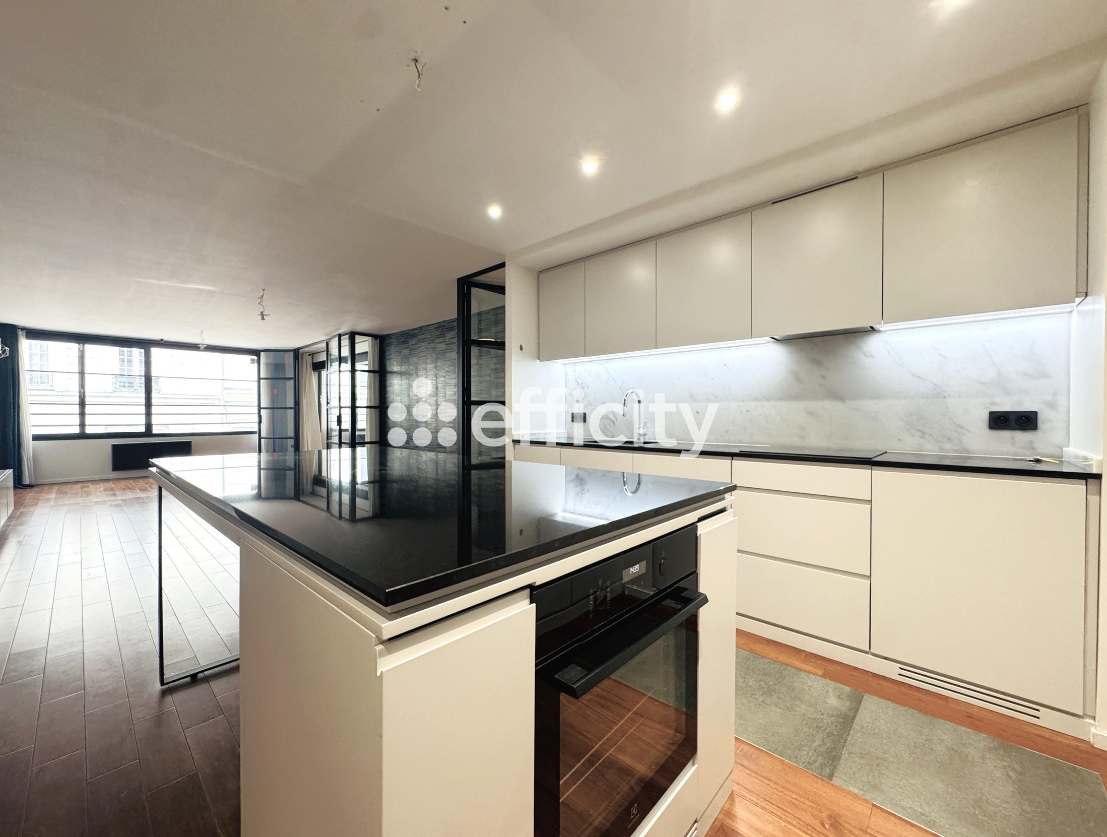 appartement 3 pièces - 90m2 à Paris (75011)
