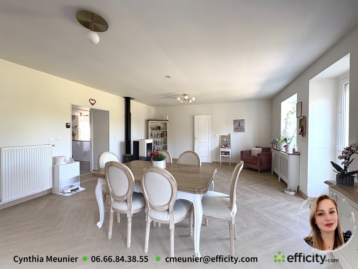 Achat immobilier Maison 5 pièces  160m2 à Salles-de-Villefagnan (16700) - Photo n°4