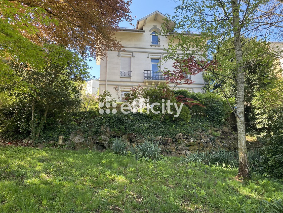 maison 9 pièces - 246,0m2 à Saint-Étienne (42100)