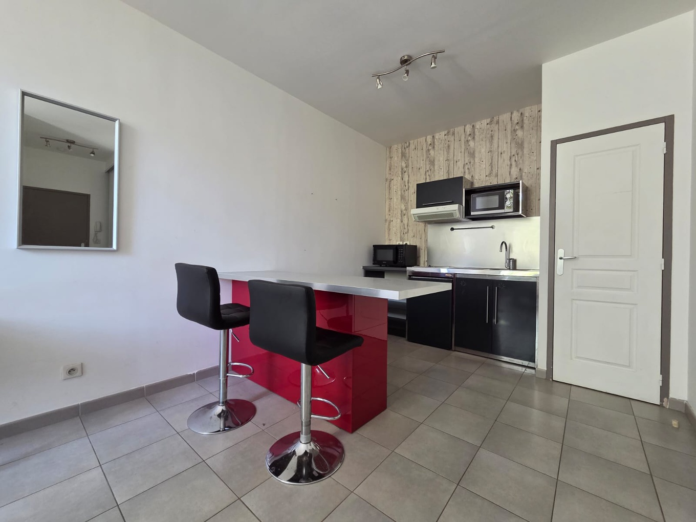 Achat immobilier Appartement 1 pièces  27m2 à Marseille 1er (13001) - Photo n°4