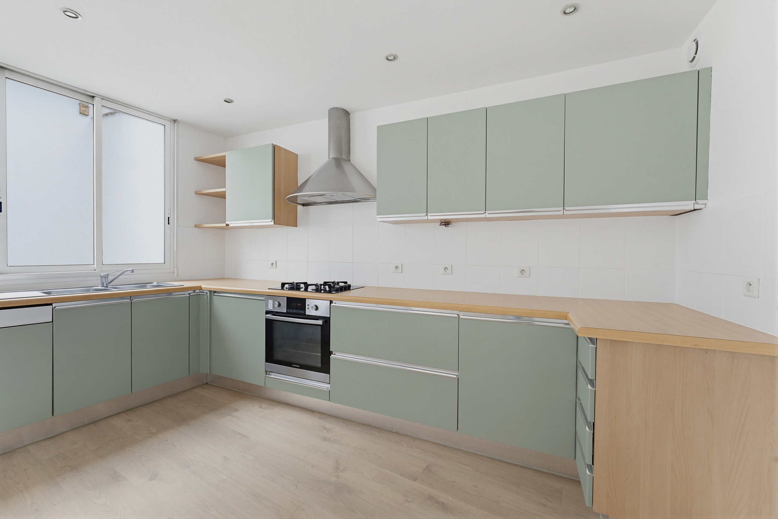 Achat immobilier Maison 6 pièces  143m2 à Bordeaux (33300) - Photo n°4